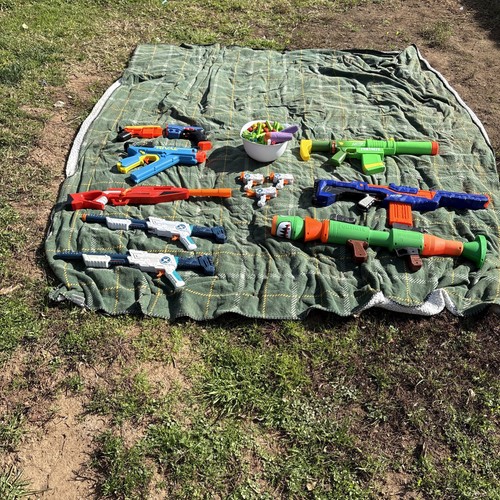 Pack nerf guns pre owned - nerf, guns,